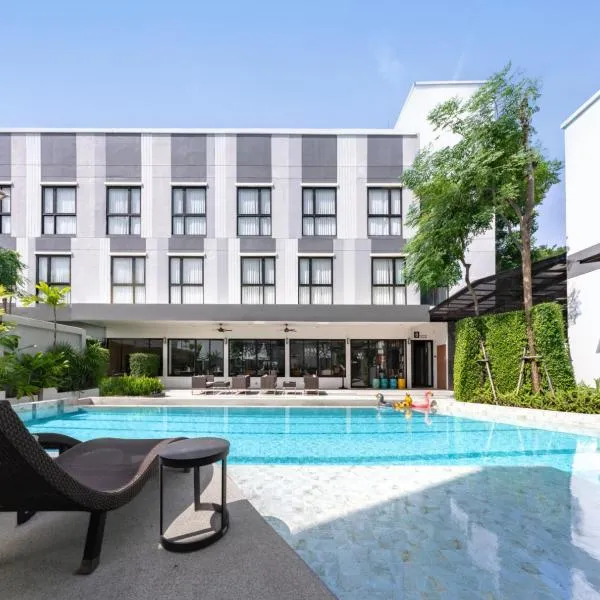 Gate43 Airport Hotel, khách sạn ở Lat Krabang
