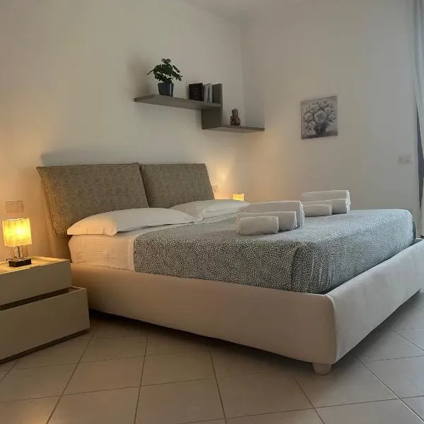 La Crisalide, hotel in Elmas