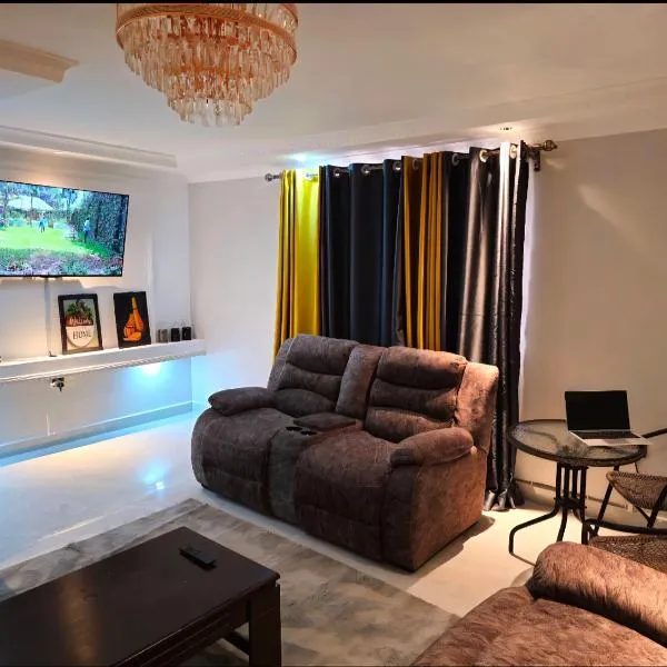 Chic Layover Hub 10 min from JKIA Airport, hotel in Nairobi