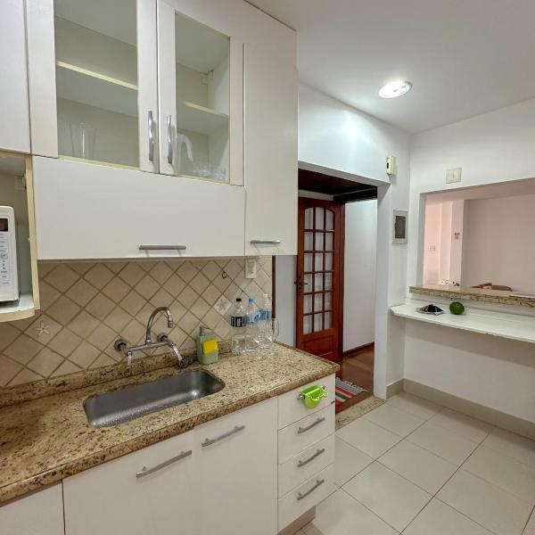 Spacious Copacabana apartment 5 minutes from the beach - 7 guests - Foto 3