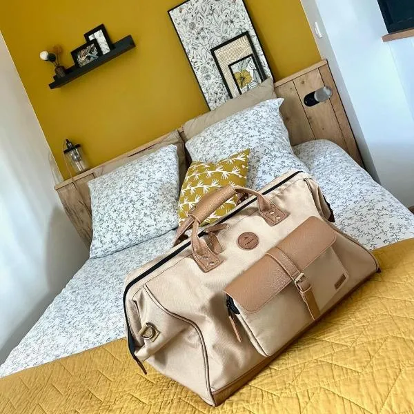 Le Jean Bart - Lille Votre T1 meublé cosy & lumineux Quartier République, ξενοδοχείο στη Λιλ