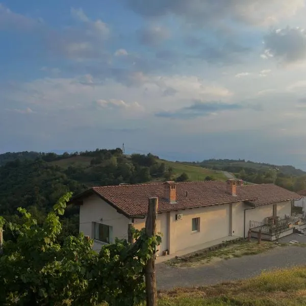 Podere Martina in Altalanga, hotel in San Benedetto Belbo