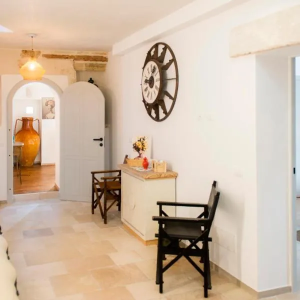 Profumo Antico - Luxury Guesthouse by STHEY โรงแรมในโมโนโปลี