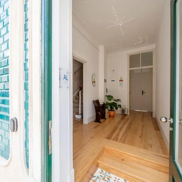 Good Old Days - Guesthouse, hotel di Caldas da Rainha