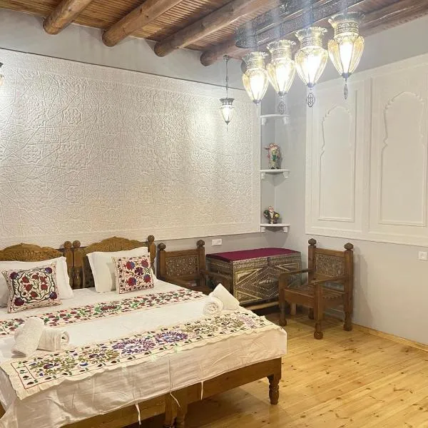 Old town guest house, hotel in Bukhara