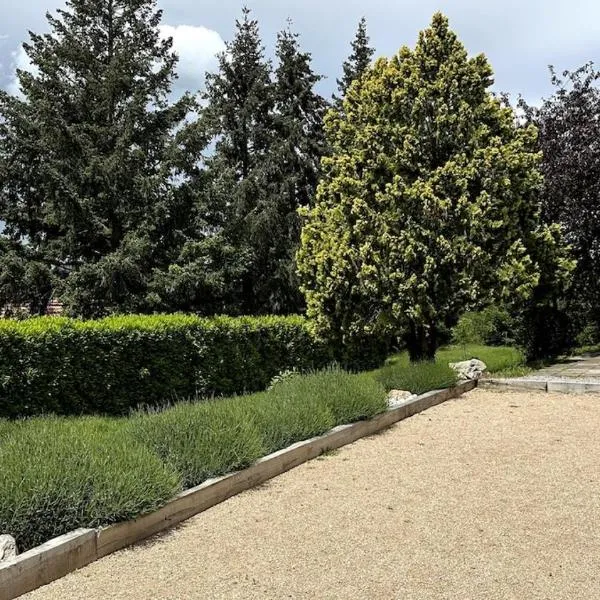 Studio indépendant au calme, hotel 