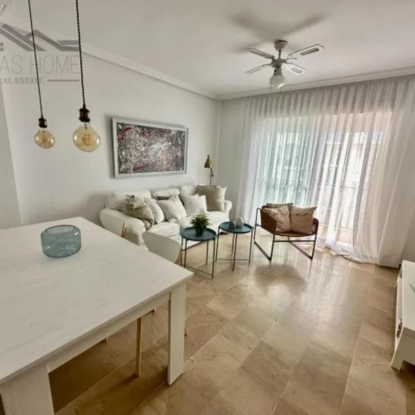 Faro Bay, Hotel in Estepona