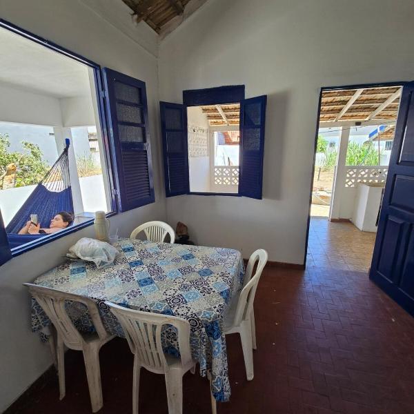 Casa de praia pet friendly muito aconchegante a dois minutos da praia! - Foto 4
