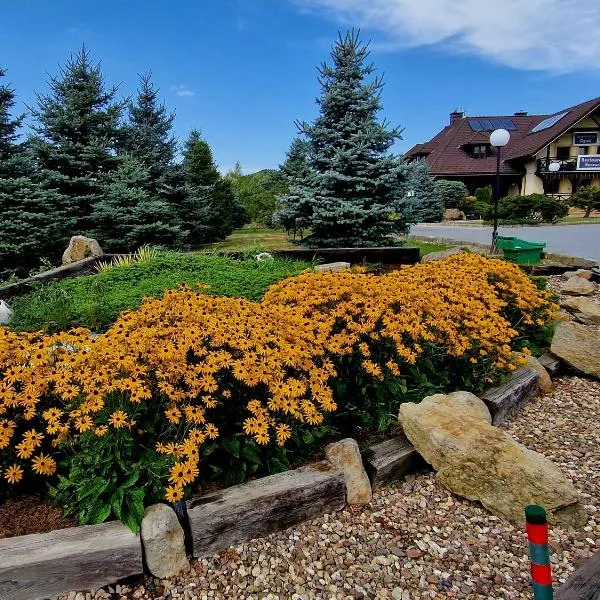 Tajemniczy Ogród Szczytna - Bed & Breakfast, hotel in Szczytna