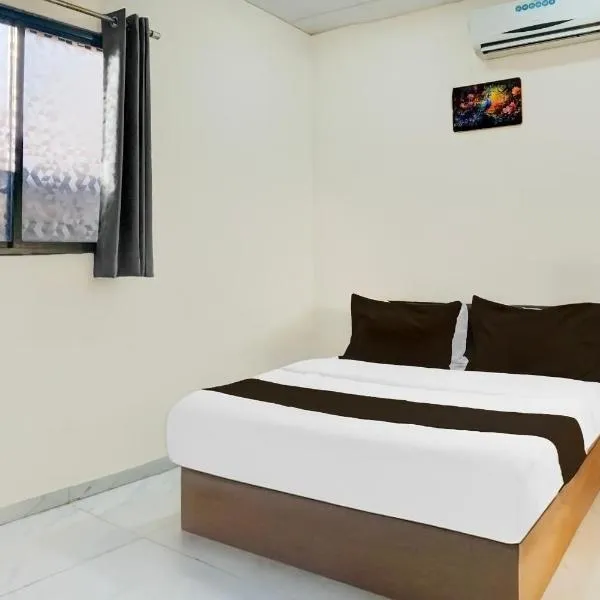 Collection O Talwade, hotel in Pune