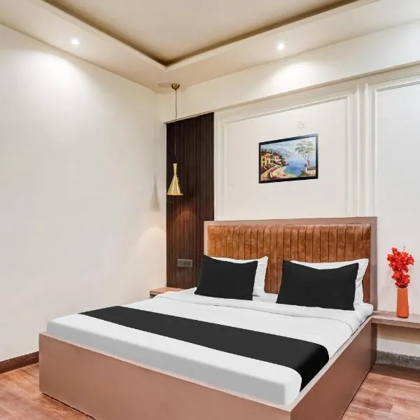 Super Collection O Ratan Lal Nagar, hotel in Kānpur