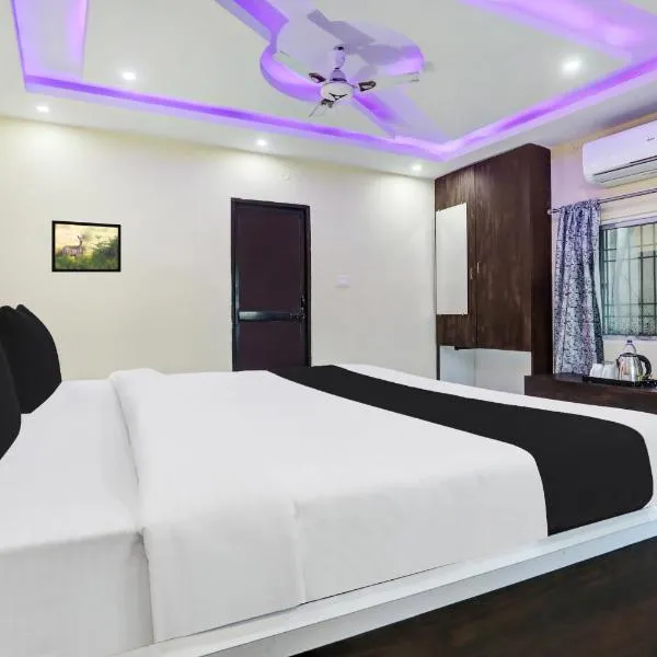 Super Collection O Danapur Near Railway Station, hotel in Patna