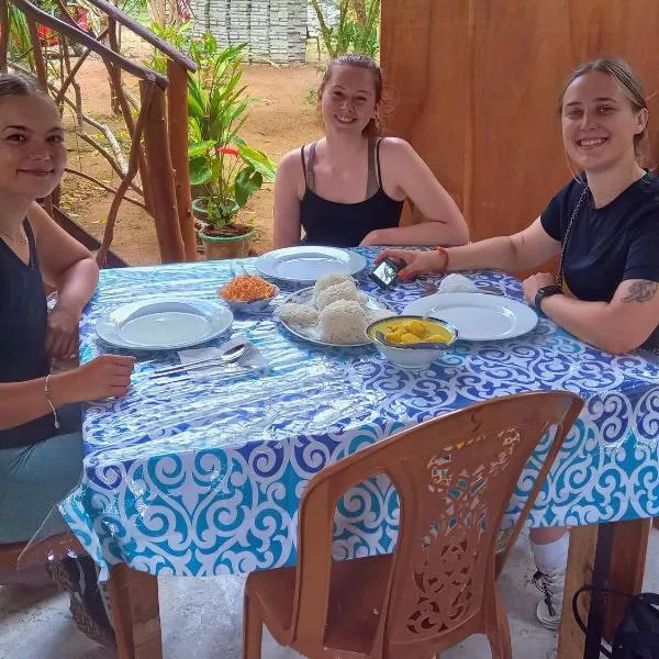 The Travel Tree Hostel, hotel in Sigiriya