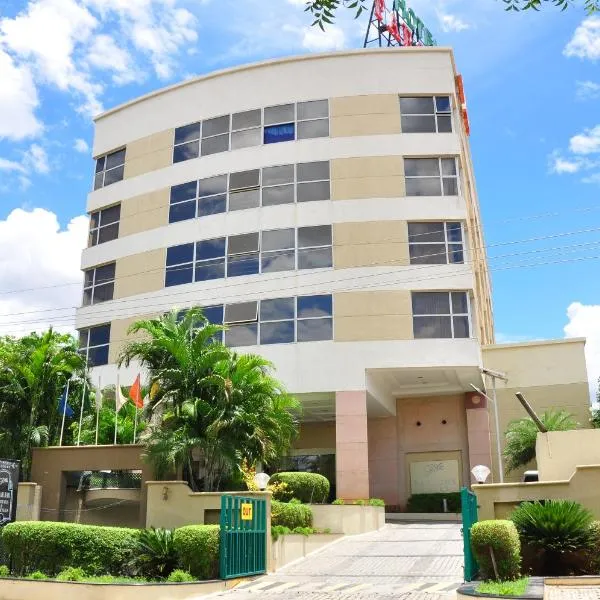 Hotel Parsons Court, hotel in Dindigul