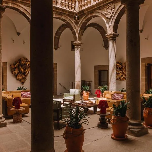 Palacio De Godoy Caceres, Curio Collection By Hilton, hôtel à Cáceres