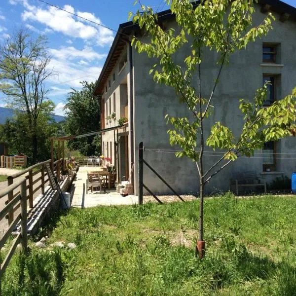 Il mondo roverso, hotel in Feltre