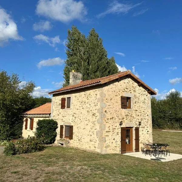 Gîte à la campagne、Secondignyのホテル
