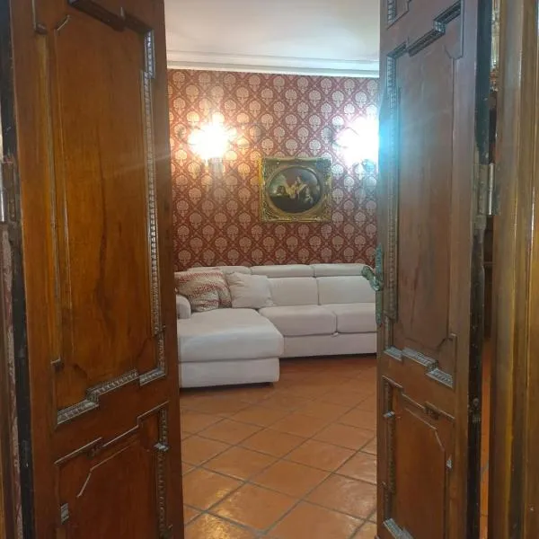 Rome Charm House, hotel in Marino