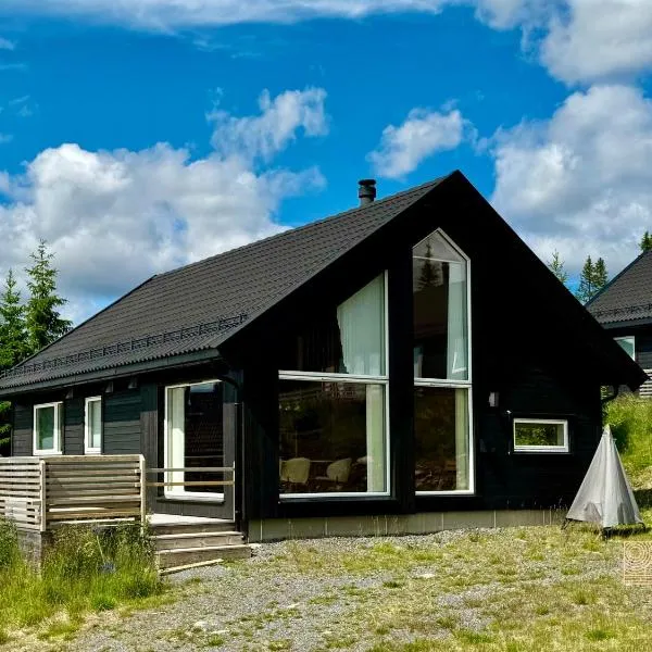 Cozy cabin on Sjusjølia by the trail network sauna, khách sạn ở Ringsaker