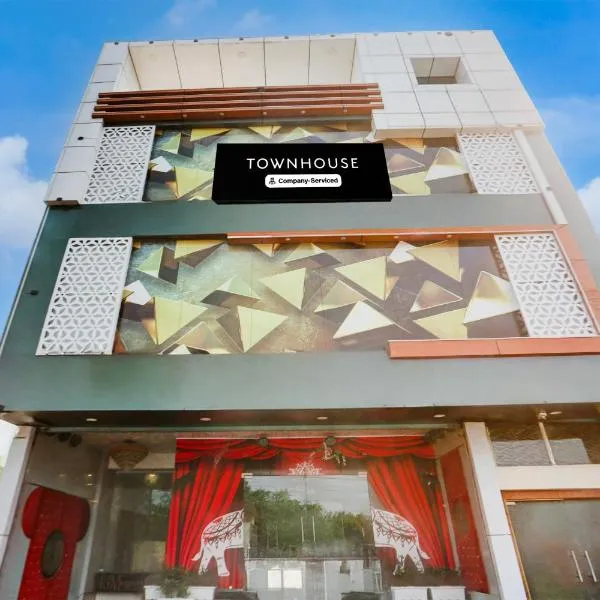 Townhouse Faridabad Railway Station Formerly Hotel Royals Paradaise, ξενοδοχείο σε Faridabad