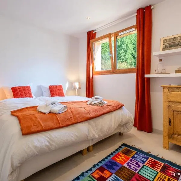 Maison Outhera - Chambre d'hôtes, hotel in Orcières