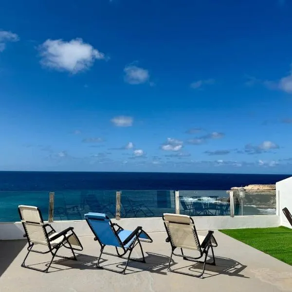 House on the beach WIFI Ajuy Fuerteventura, hotel u gradu 'Ajuy'