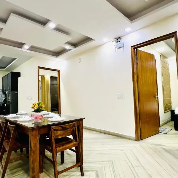Olive Service Apartments Rohini, hotel i New Delhi