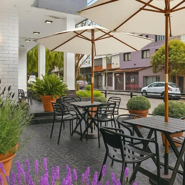 Hotel San José, hotel v destinaci Villa Carlos Paz