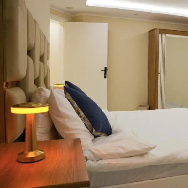 شقة مخدومة VIp, hotel in Hafr Al Baten