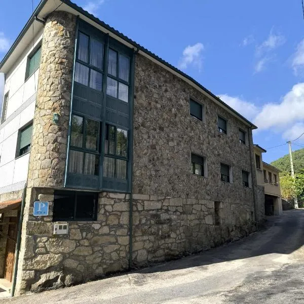 Casa o Pontillón, hotel in Rabiño