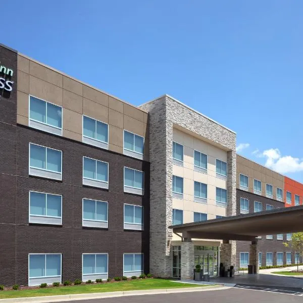 Holiday Inn Express & Suites Buford - Mall of Georgia by IHG, hotel v destinaci Buford