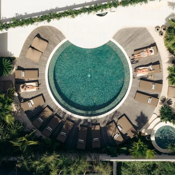 Mira Hotel and Recovery, hotel in Bingin Beach