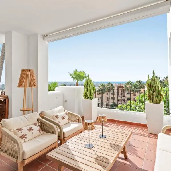 Amazing Sea Views Benahavis, Pool & Gym Casa Lomas Del Sol, ξενοδοχείο σε Benahavís