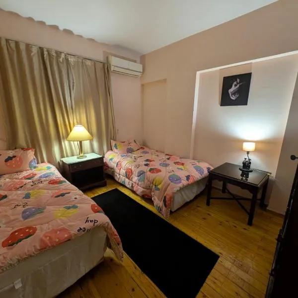 Tango Violin: Kahire'de bir otel