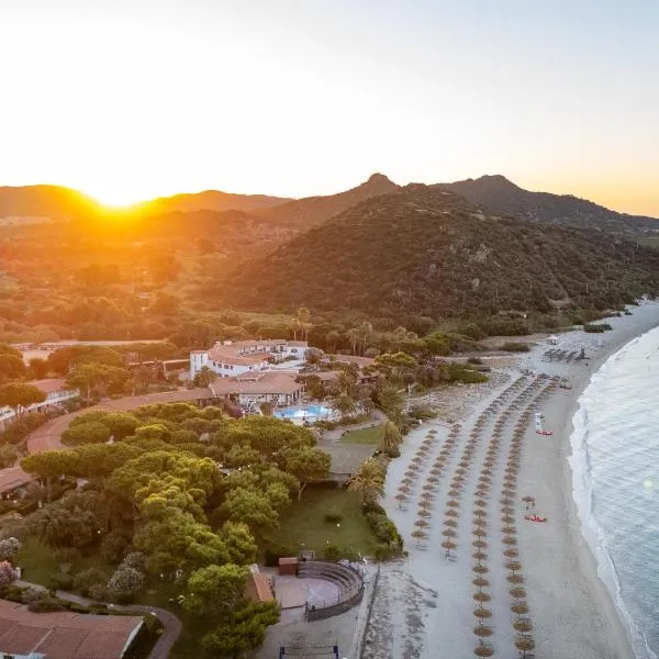 Cormoran Hotel, hotel in Villasimius