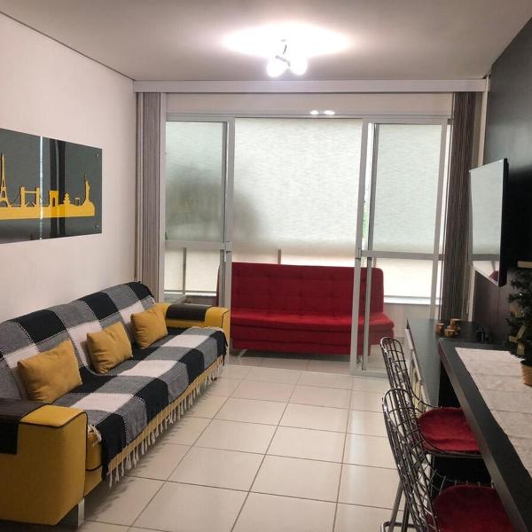 Apartamento de 3 dormitórios pé na areia em Canasvieiras, Florianópolis-SC