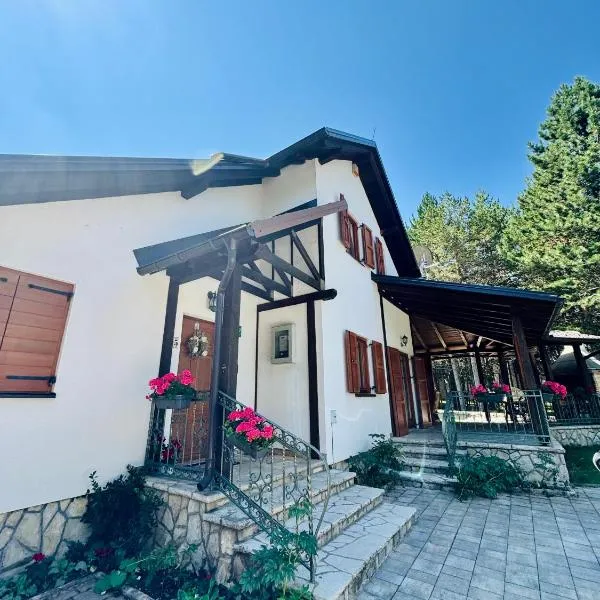Vikendica Tara, hôtel à Risovac