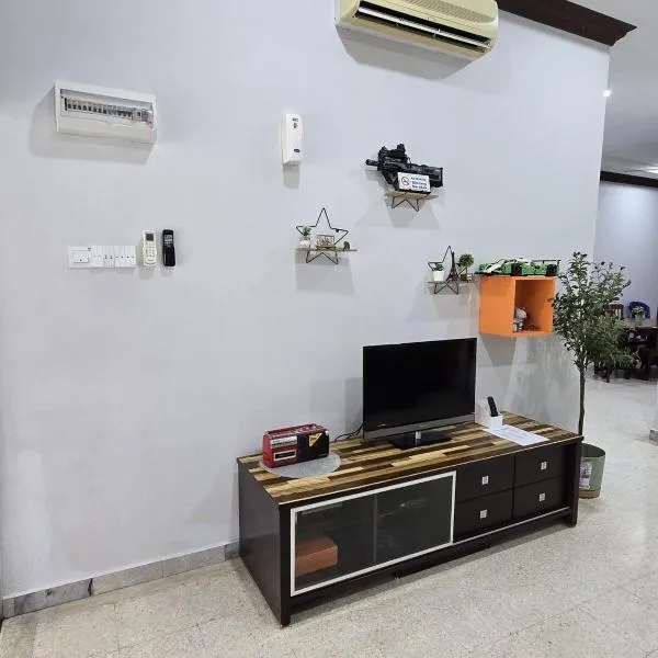 PD Shell Gate Home Stay, hotel in Port Dickson