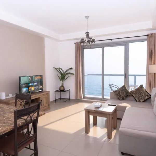 Beautiful Sea View Apartment, hotel in Ras al Khaimah