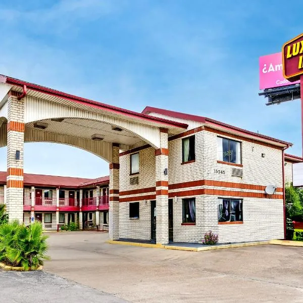 Hotel O Luxury Inn Channelview Baytown I-10 โรงแรมในแชนเนลวิว