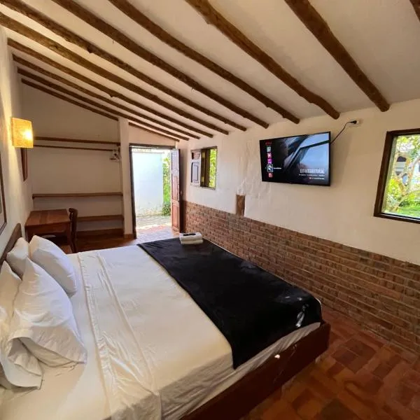 Eco-Hotel Casa de Oracion Barichara "Pet friendly", hotell i Barichara