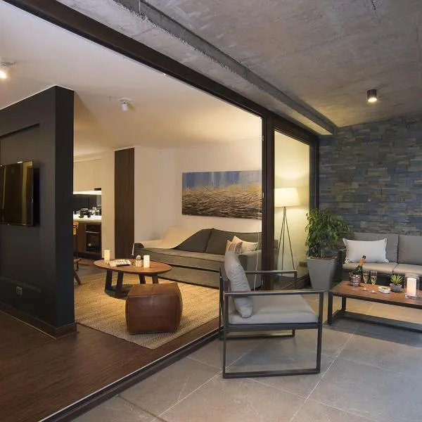 The Place, hotel em Santiago