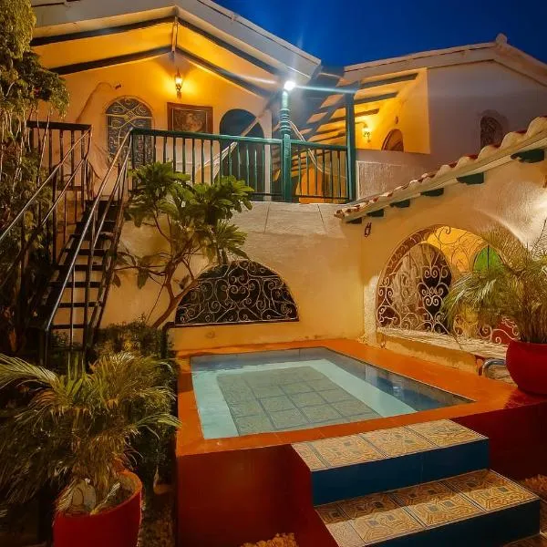 Hotel Galería Casa Paula Acosta, hotel in Rodadero