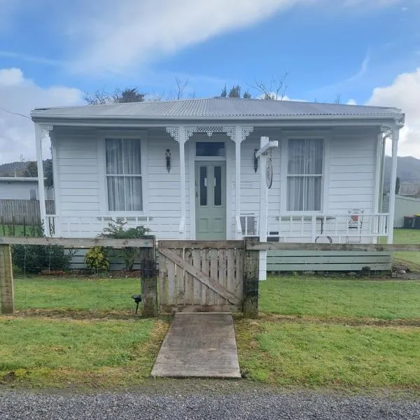 Shunters Cottage, hotel in Waihi