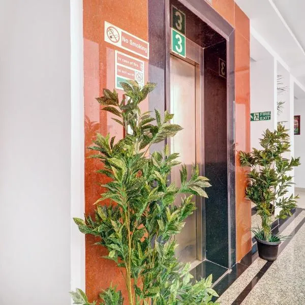 Super Townhouse RCC PARK VIEW INN, hotel en Hyderabad