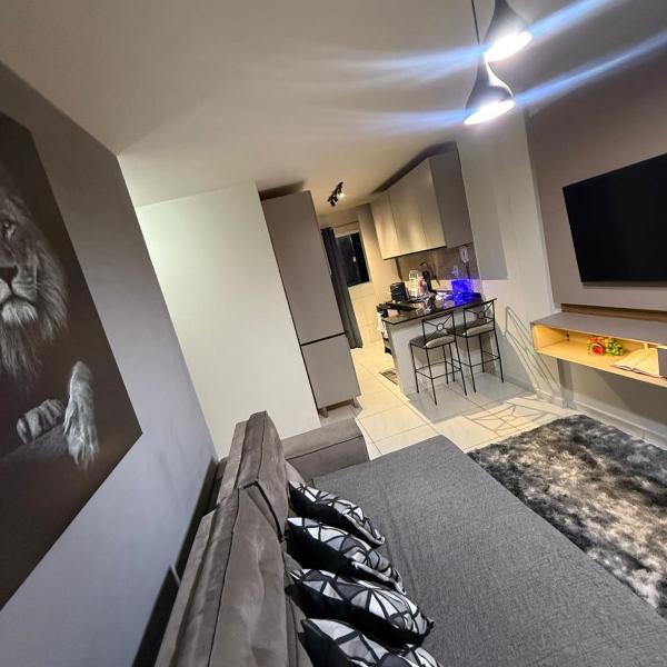 Apartamento moderno e aconchegante com ótima localização - Foto 5