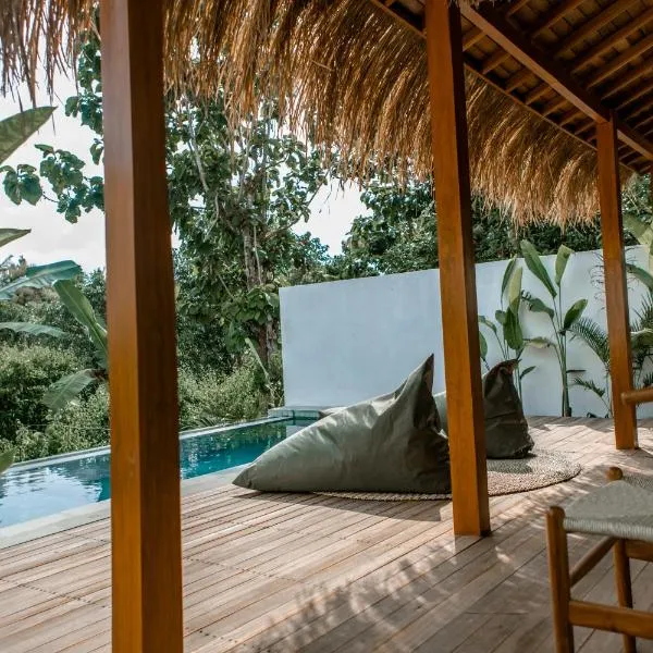 Romantic private villas Bayrin private villas, ξενοδοχείο σε Nusa Penida