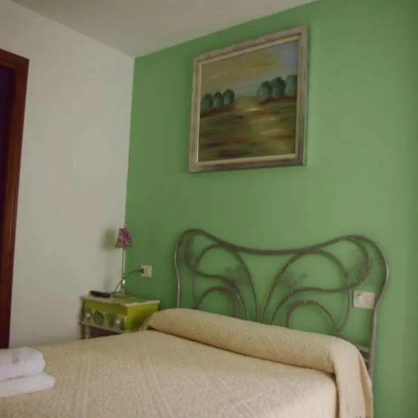 Pension Casa Curro, ξενοδοχείο σε Palas de Rei