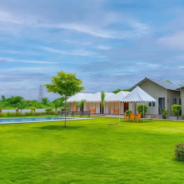 Unity Sunrise Resort Best Hotel Near Statue of Unity, hotel in Kevadia