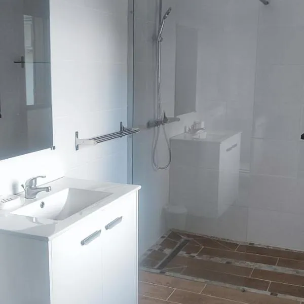 Appartement avec jardin sur terrain arboré, hotell i Sainte-Anne